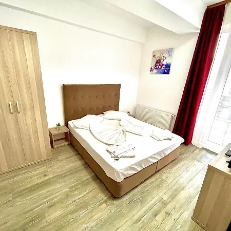Apartment Summerland Seaview